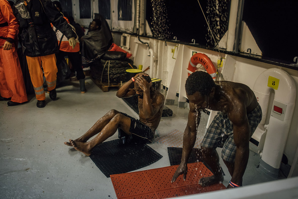 A civic rescue vessel that continues its mission / Please Do Not Use