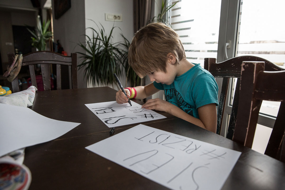 Protesters in Romania: this is our life/Please Do Not Use