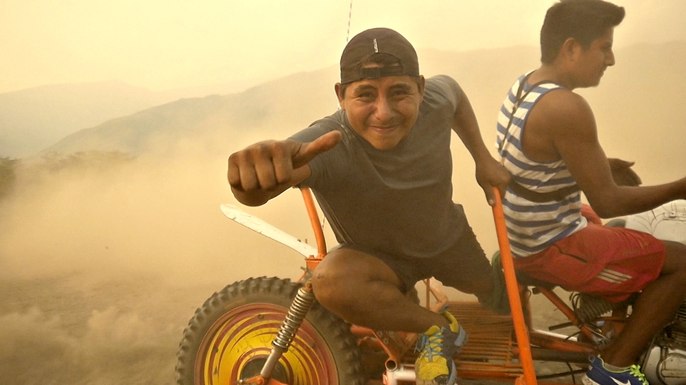 Racing Cocaine Valley