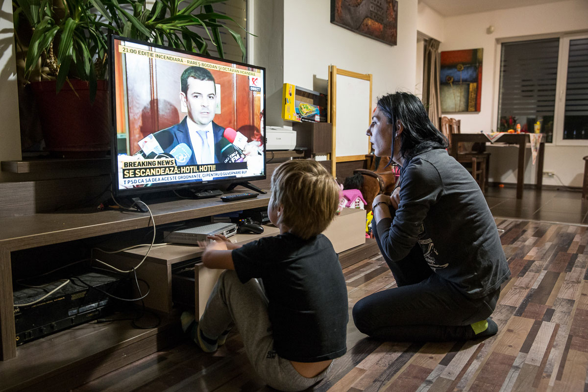 Protesters in Romania: this is our life/Please Do Not Use