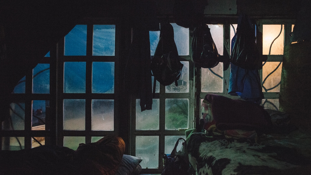 A small shack along the beach in Playas de Tijuana is currently sheltering nearly 30 migrants and deportees [Jessica Chou/Al Jazeera] 