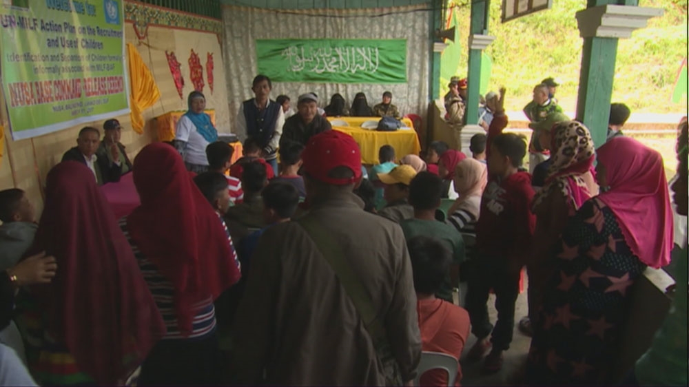 Philippine child soldiers