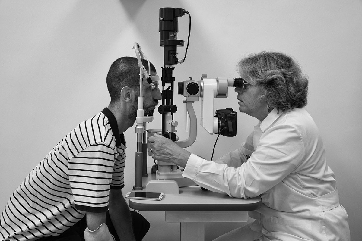 Phantom country syndrome/Please Do Not Use