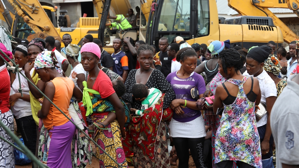 Mudslide victims inside an internally displaced persons camp in Regent [Afolabi Sotunde/Reuterss]