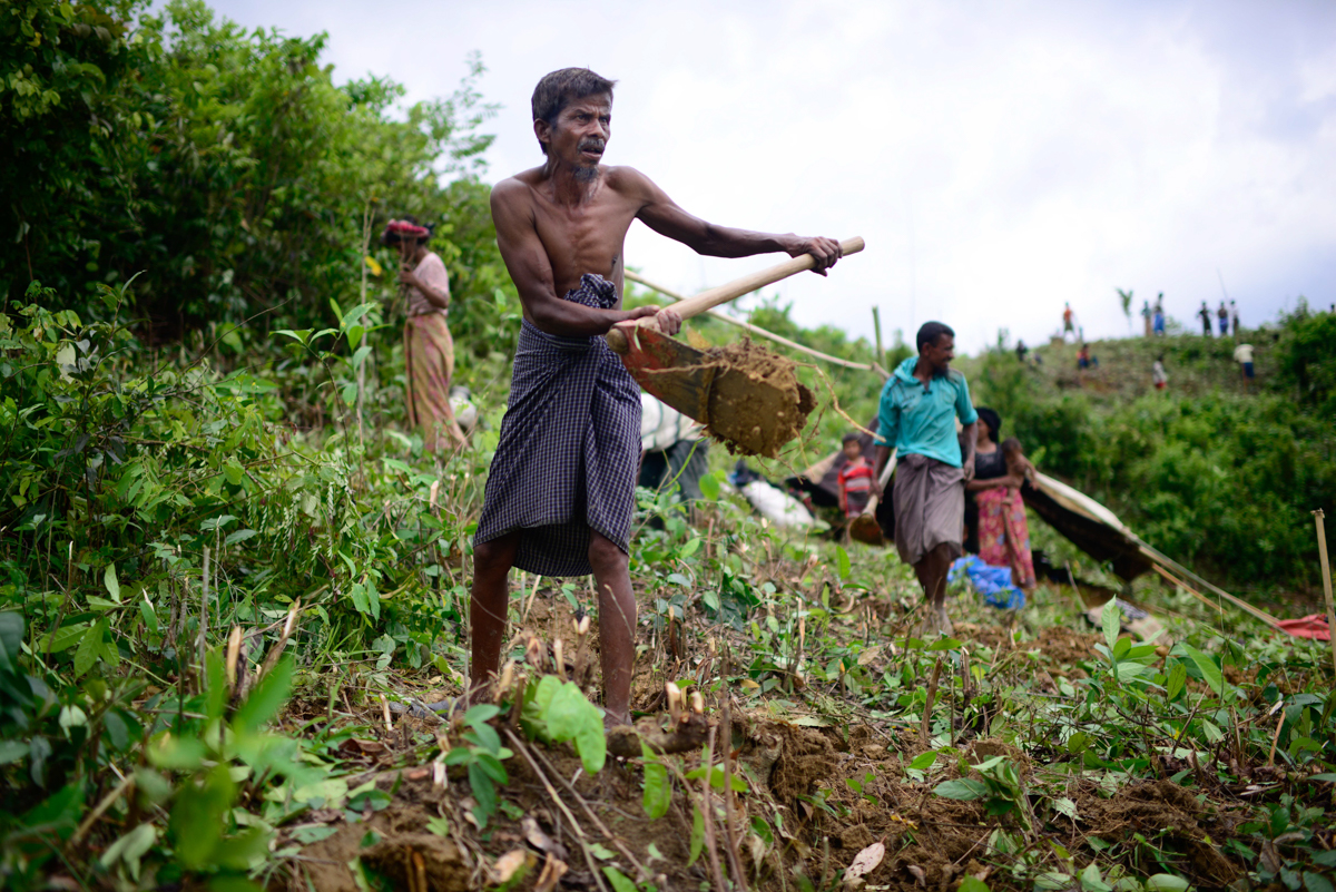 Stateless and unwanted: Myanmar''s fleeing Rohingya