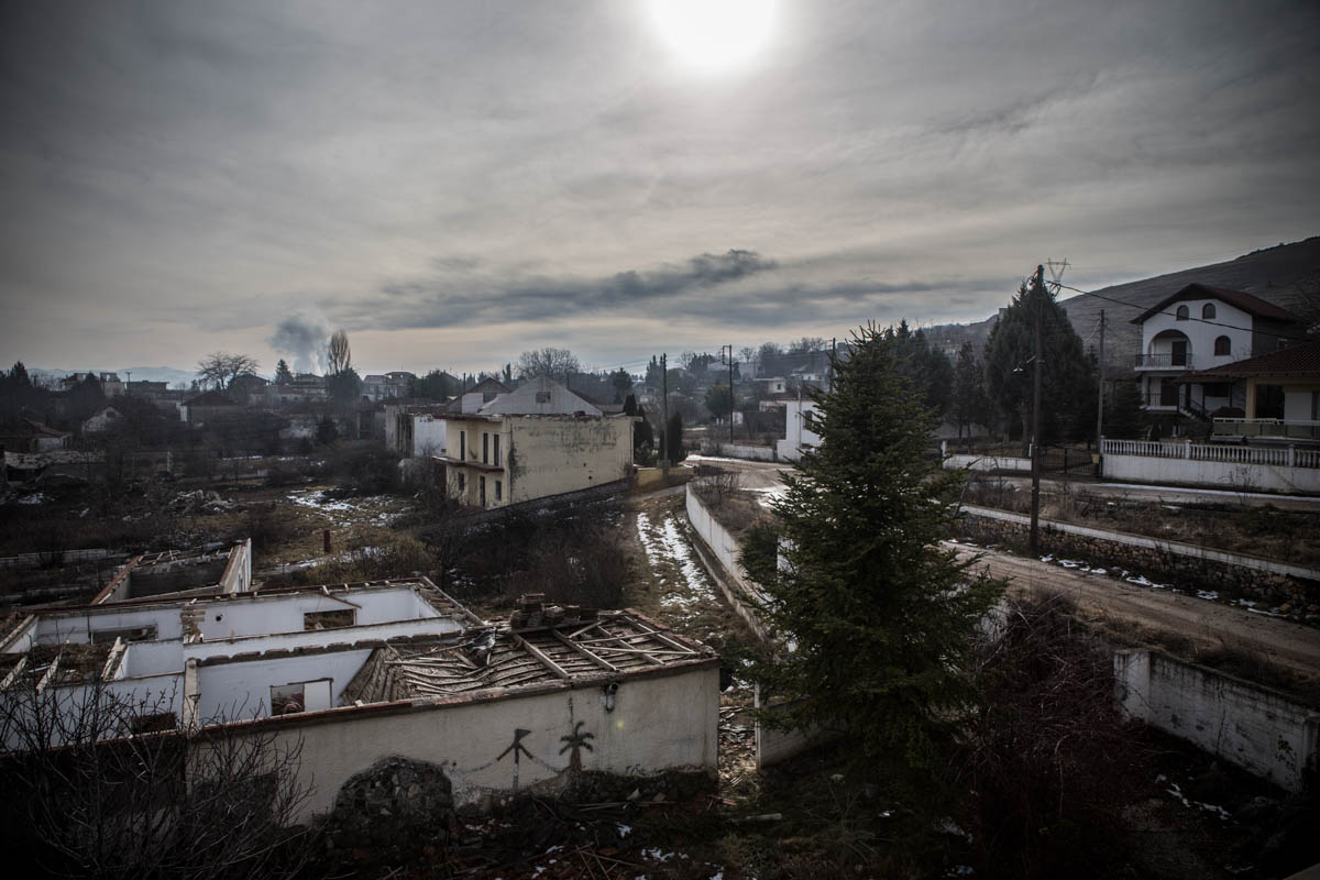 Greece’s dirty secret/Please Do Not Use