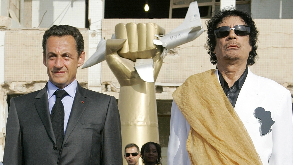 Muammar Gaddafi & Nicolas Sarkozy - AJW