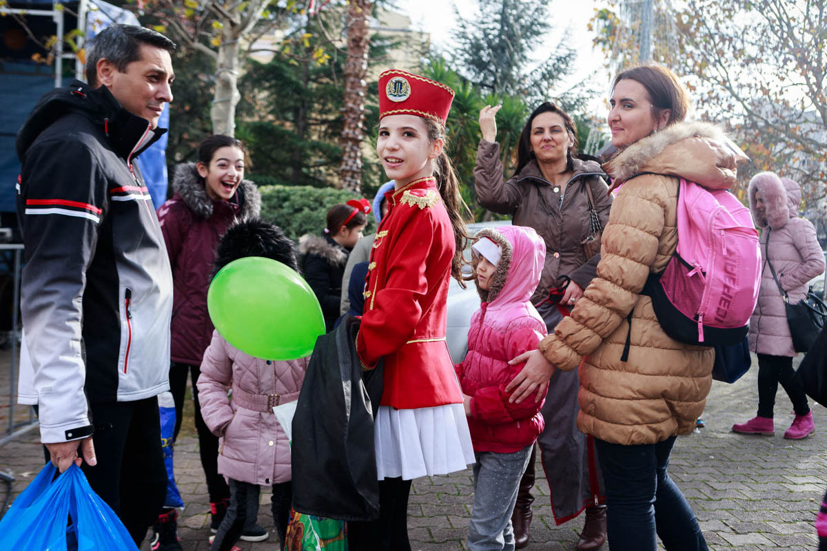 A girl dressed as a majorette in the streets of BRA. Many girls reflect female iconography in a patriarchal society.