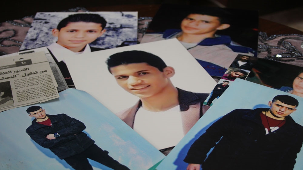 Omar''s photos at home [Shatha Hammad]