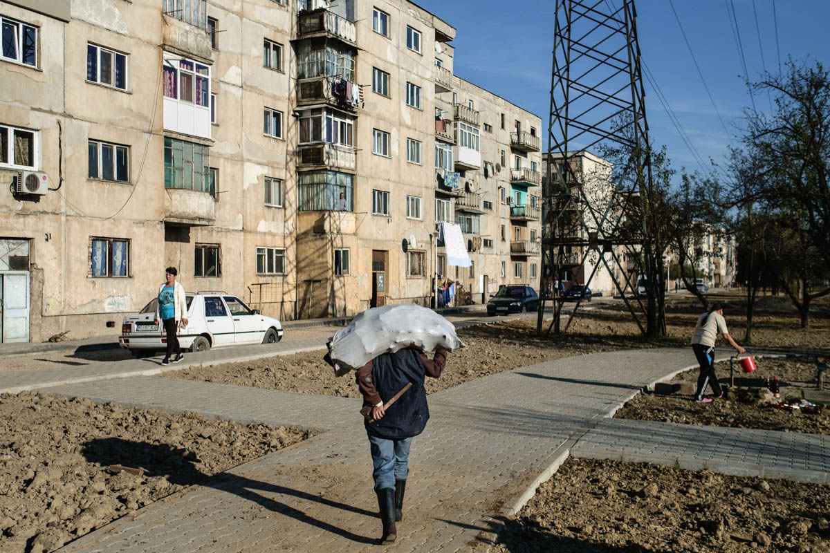 Locals in mining towns depend on coal for cooking and heating. Due to poverty, theft from coal deposits is a common occurence.