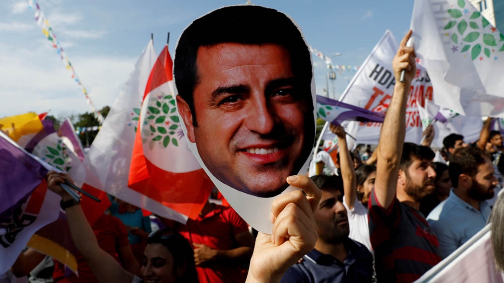 Selahattin Demirtas supporters