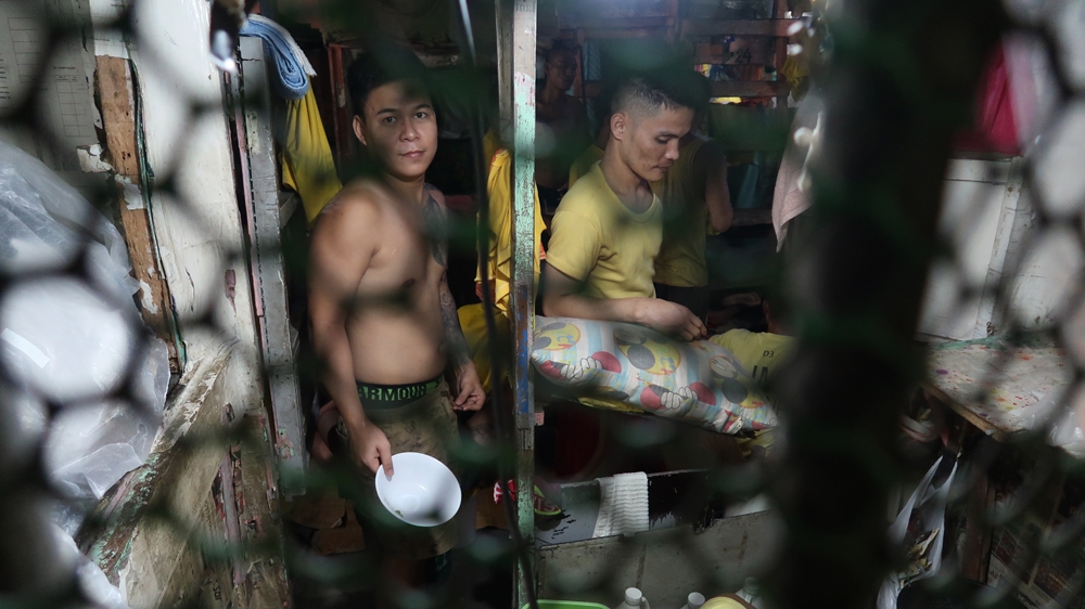 Manila prison 101 East