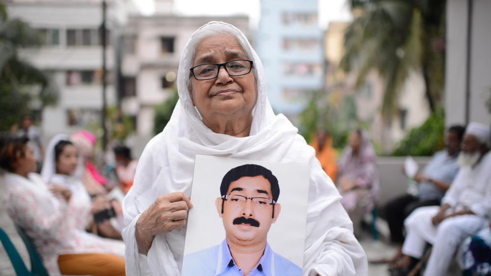 Bangladesh Mayer Daak families of missing