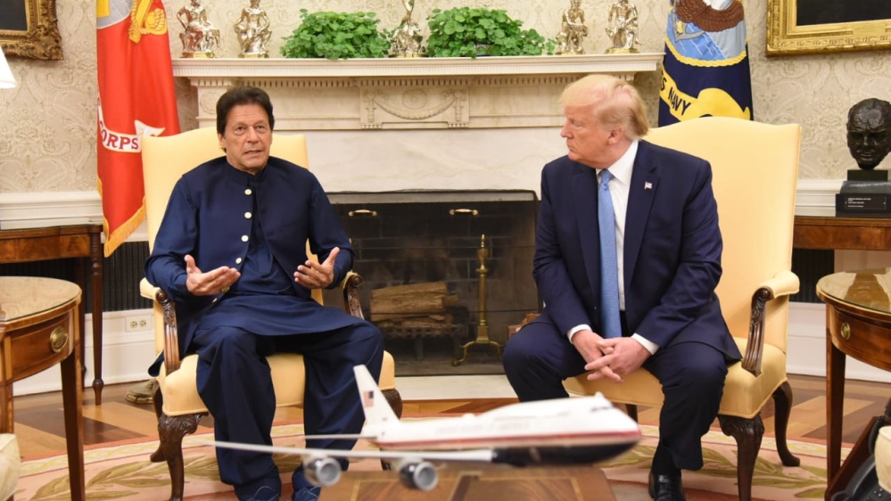 US President Donald Trump meets with Pakistani Prime Minister Imran Khan