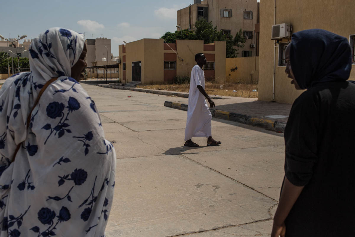 The situation of the persons in this improvised camp is uncertain. Some allege they have been told they will eventually need to leave the location. The frontline are active still in south Tripoli.