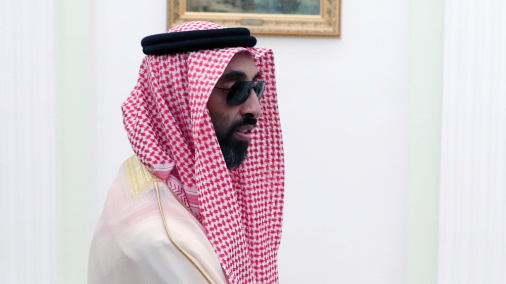 r Sheikh Tahnoun bin Zayed Al Nahyan