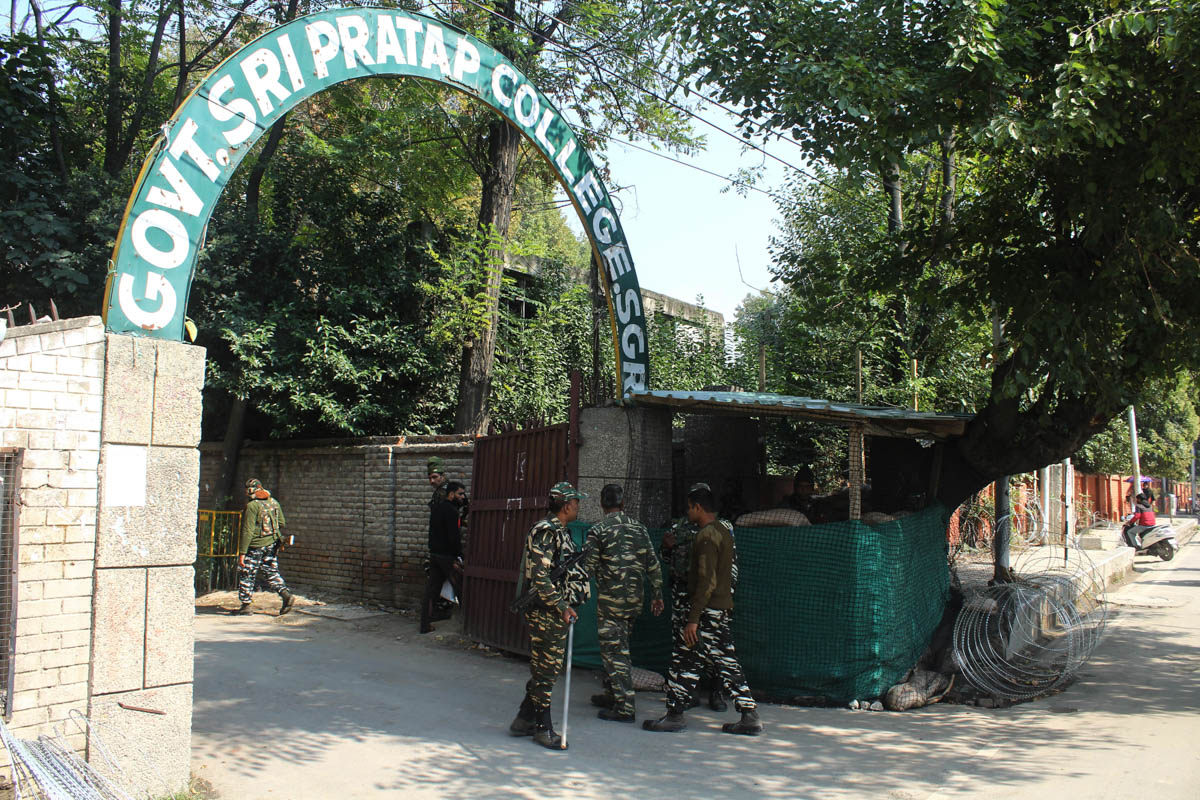 100 days of lockdown in Kashmir