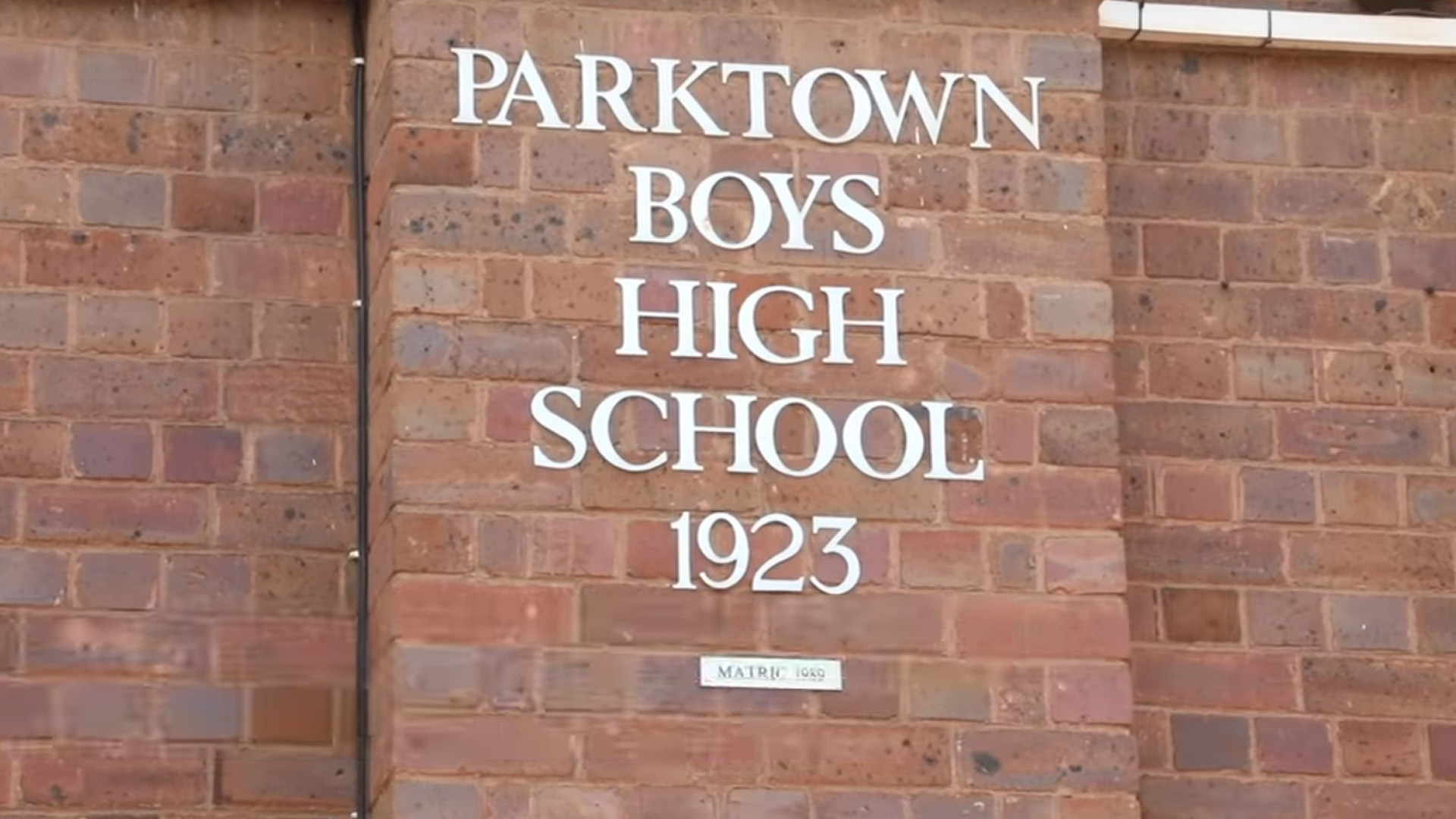 Feature - South Africa Enock Mpianzi drowning - Parktown Boy's High 