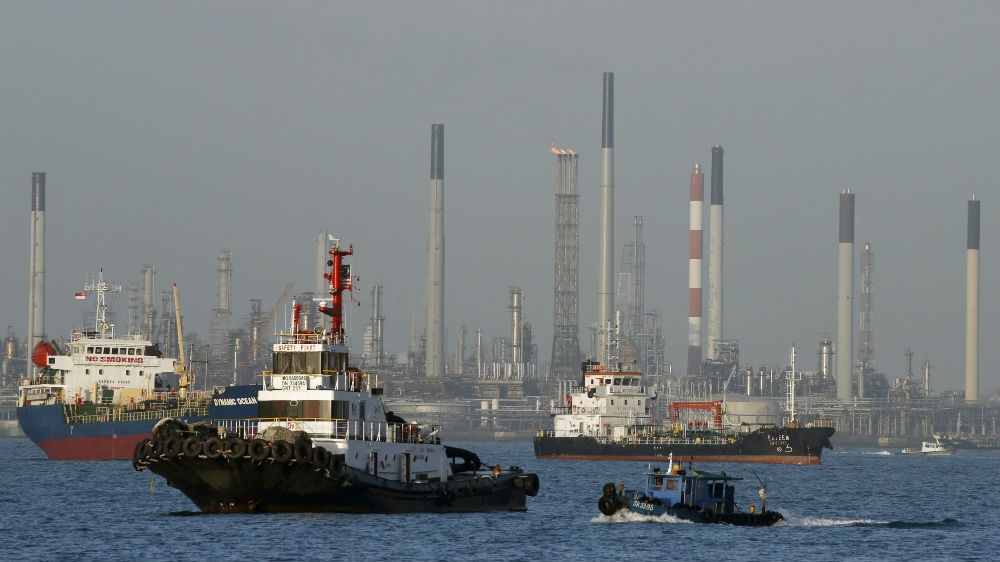 Singapore refinery