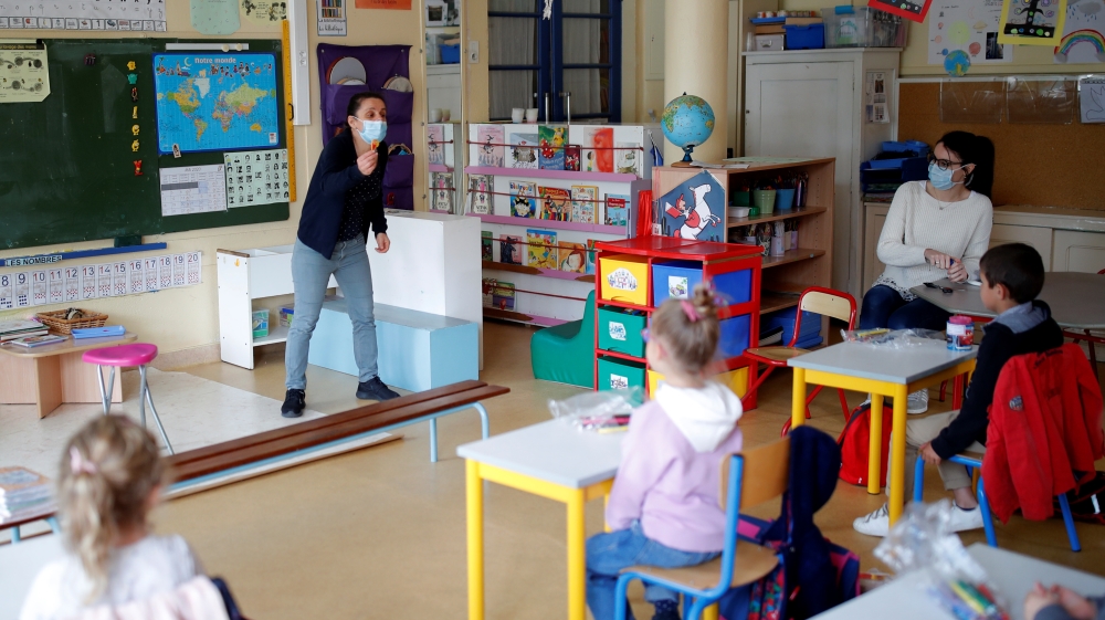 French children return to school in Saint-Sebastien-sur-Loire