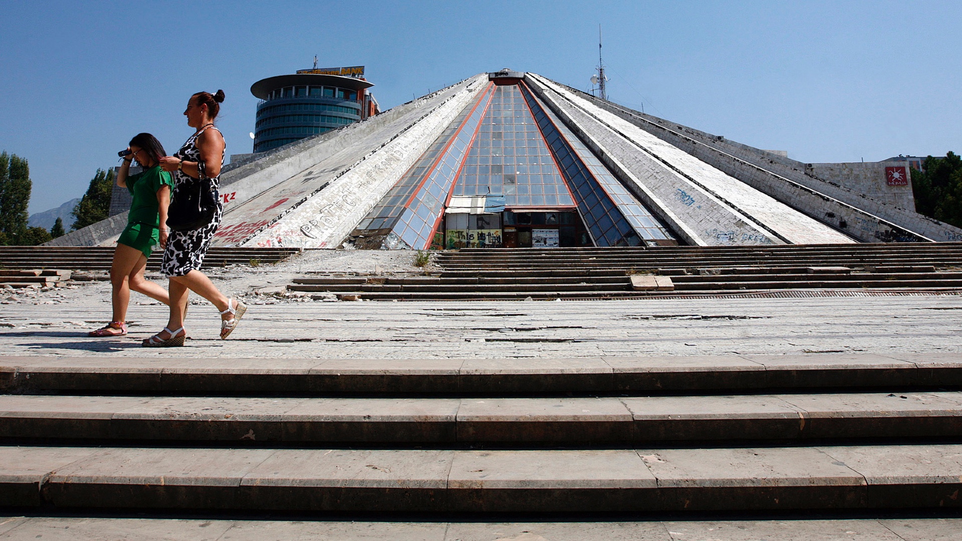 Albania - Enver Hoxha feature