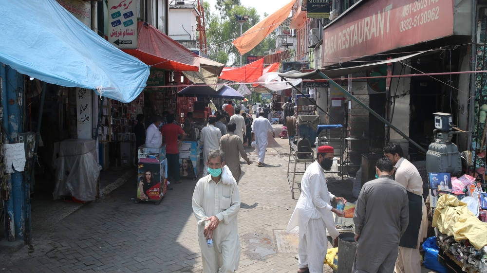 Coronavirus cases in Pakistan exceed 100 thousands