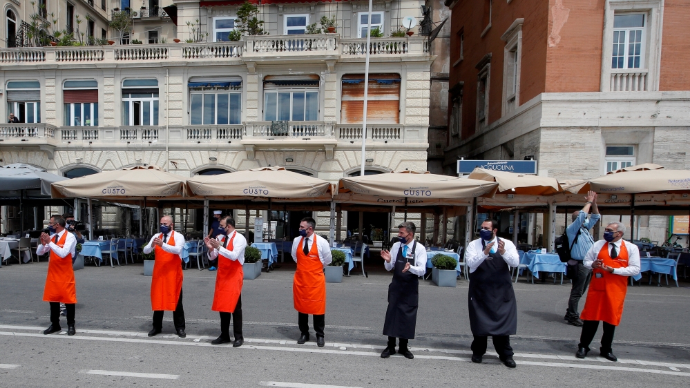 The coronavirus disease (COVID-19) outbreak in Naples