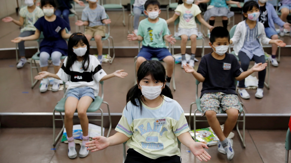 Social distance in order to prevent the coronavirus disease (COVID-19) infection at Takanedai Daisan elementary school in Funabashi