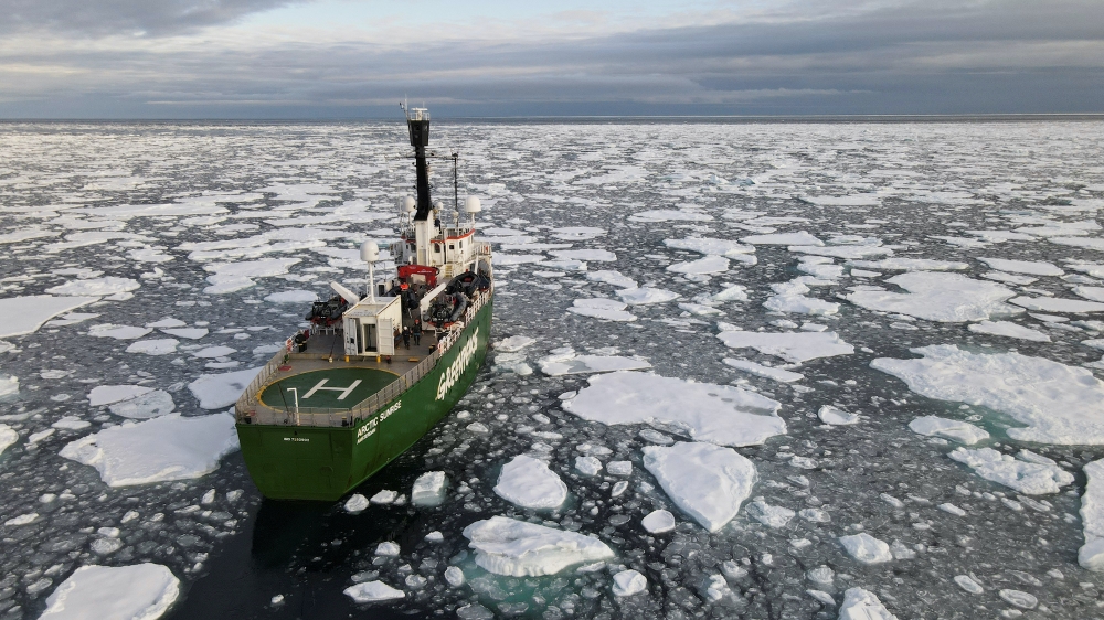 Greenpeace''s Arctic Sunrise ship