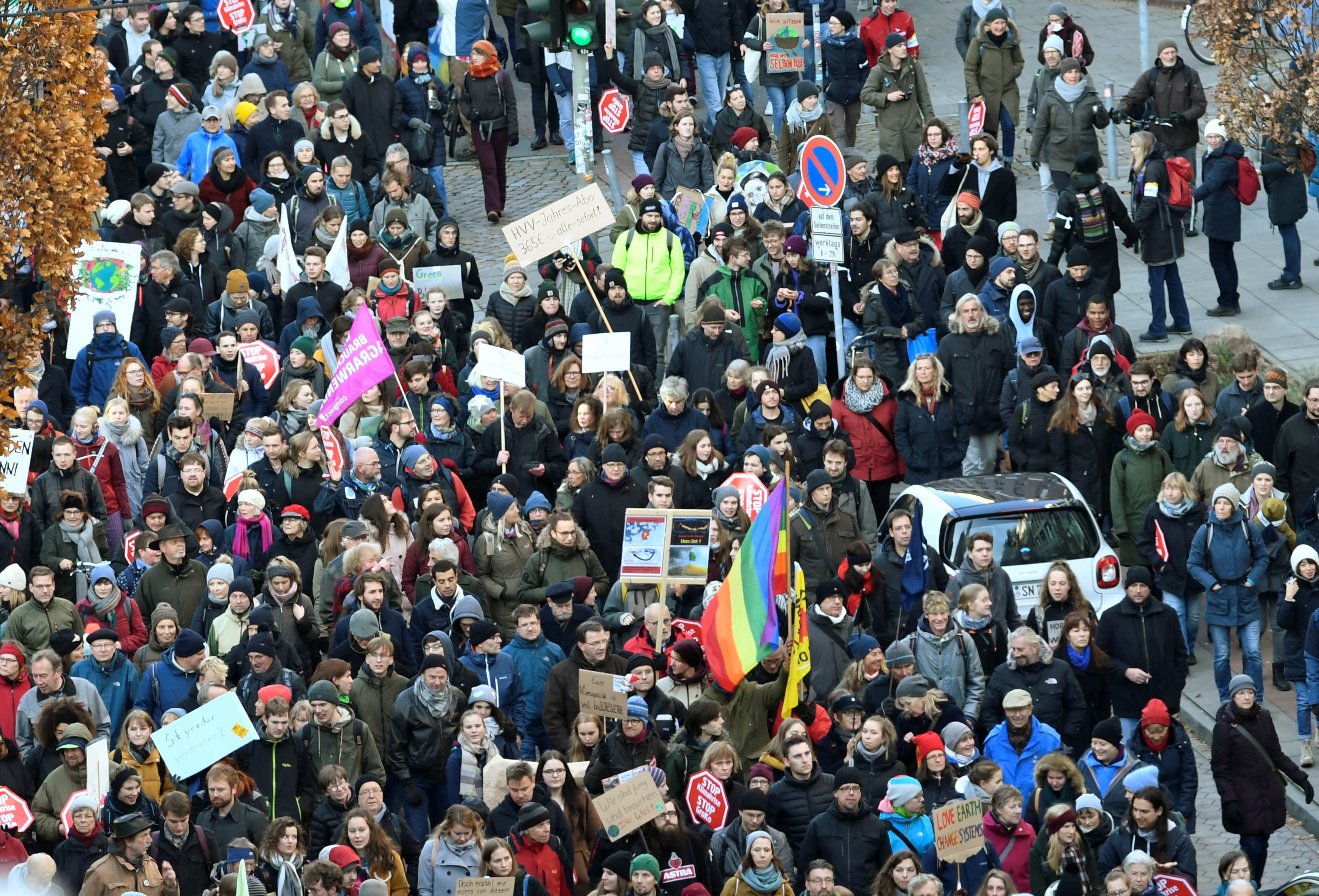 Protesters attend the Global Climate Strike of the movement Fridays for Future, in Hamburg, Germany on November 29, 2019. [File: Reuters/Fabian Bimmer]
