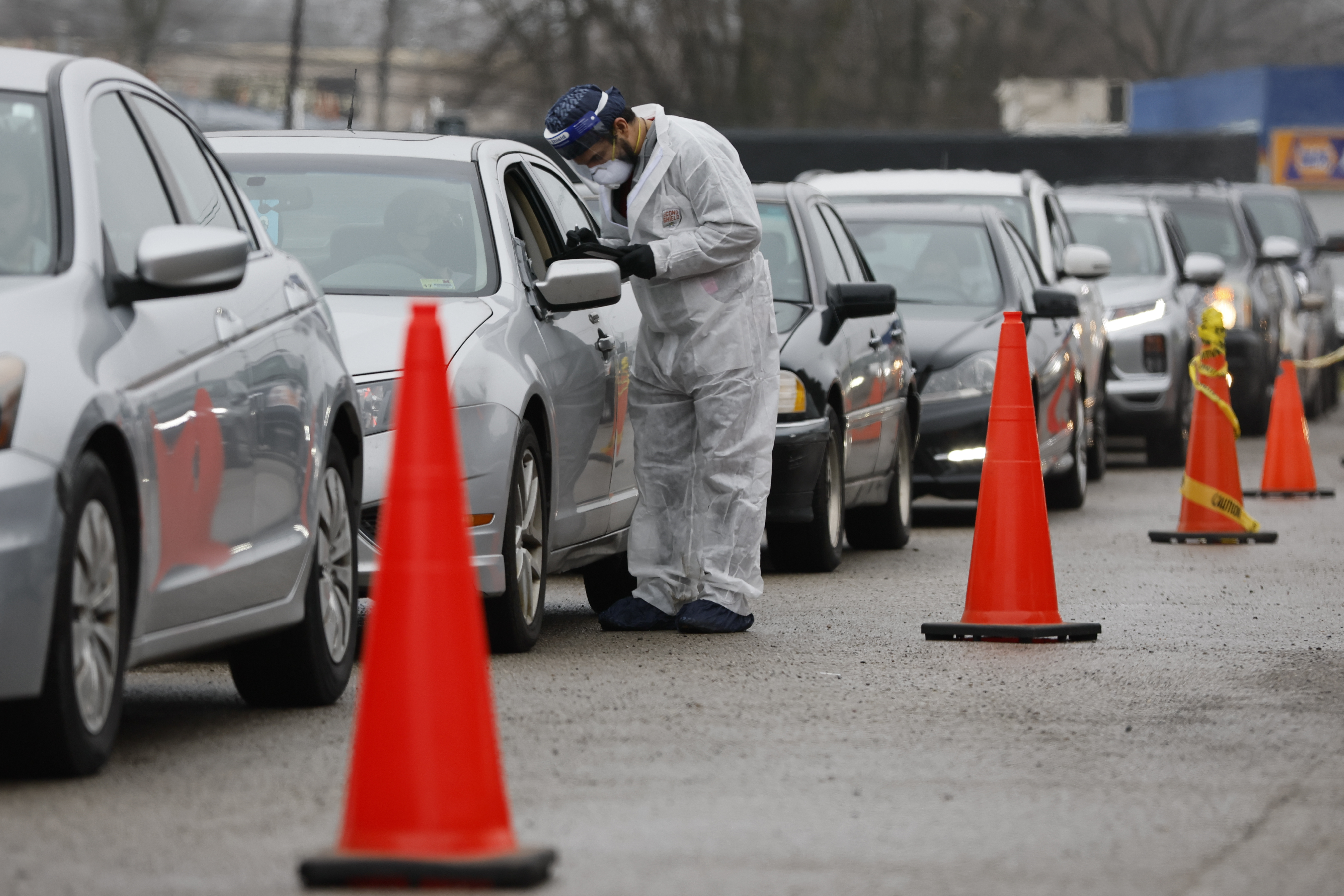 Long queue of cars waiting for COVID testing