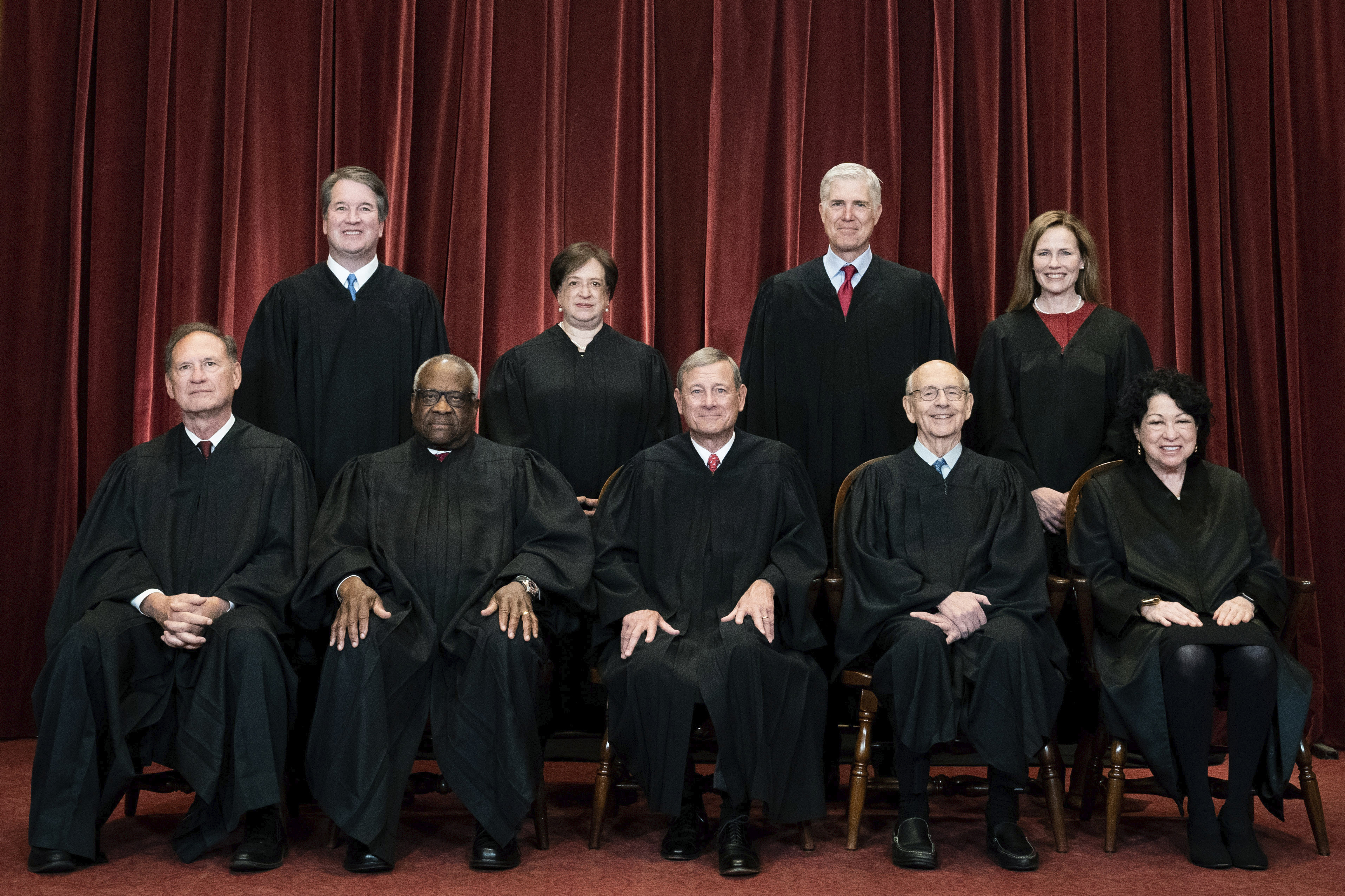 Group photo of the Supreme Court justices