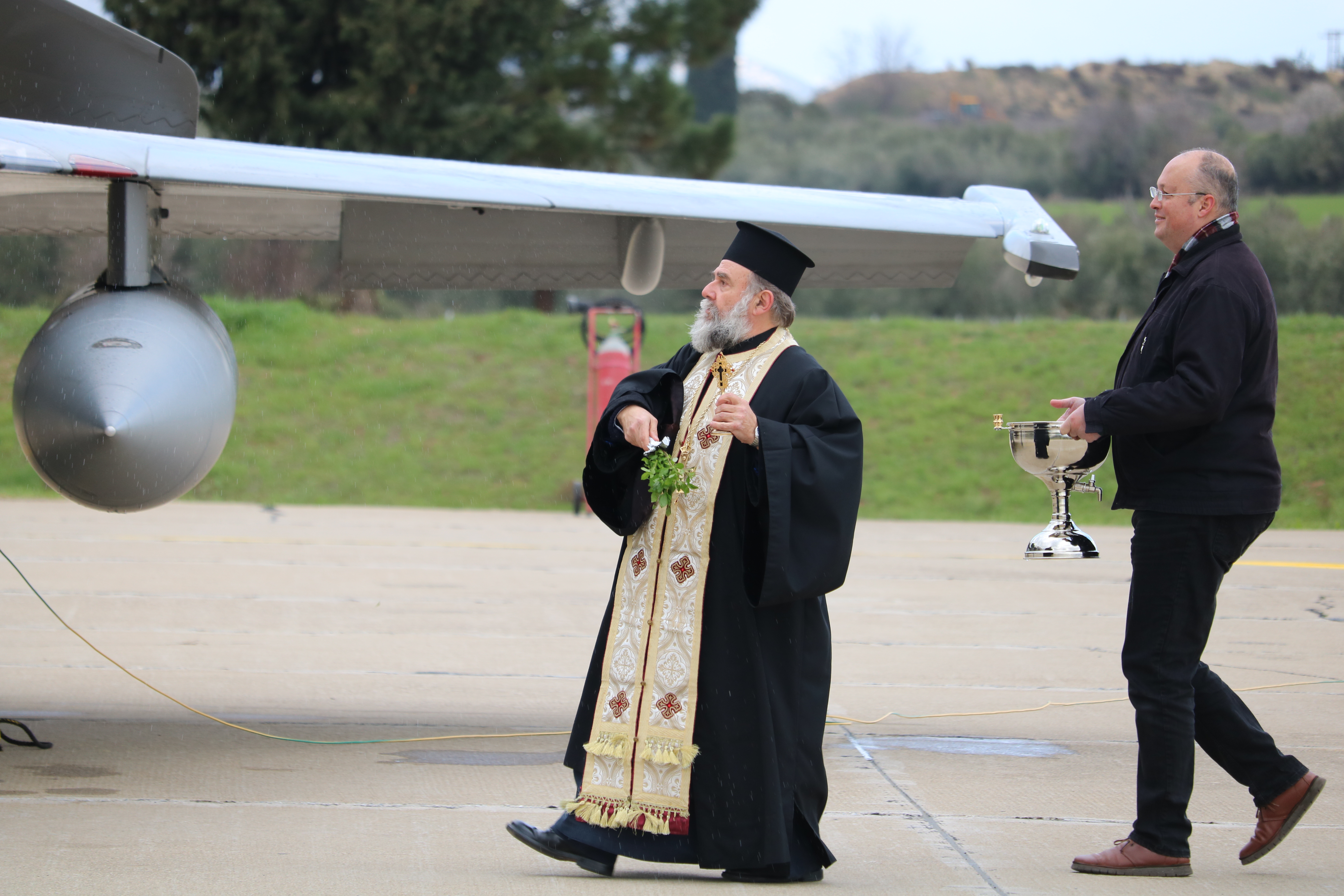 the Metropolitan of Thebes and Livadeia blesses the newsly arrived Rafale fleet and their pilots