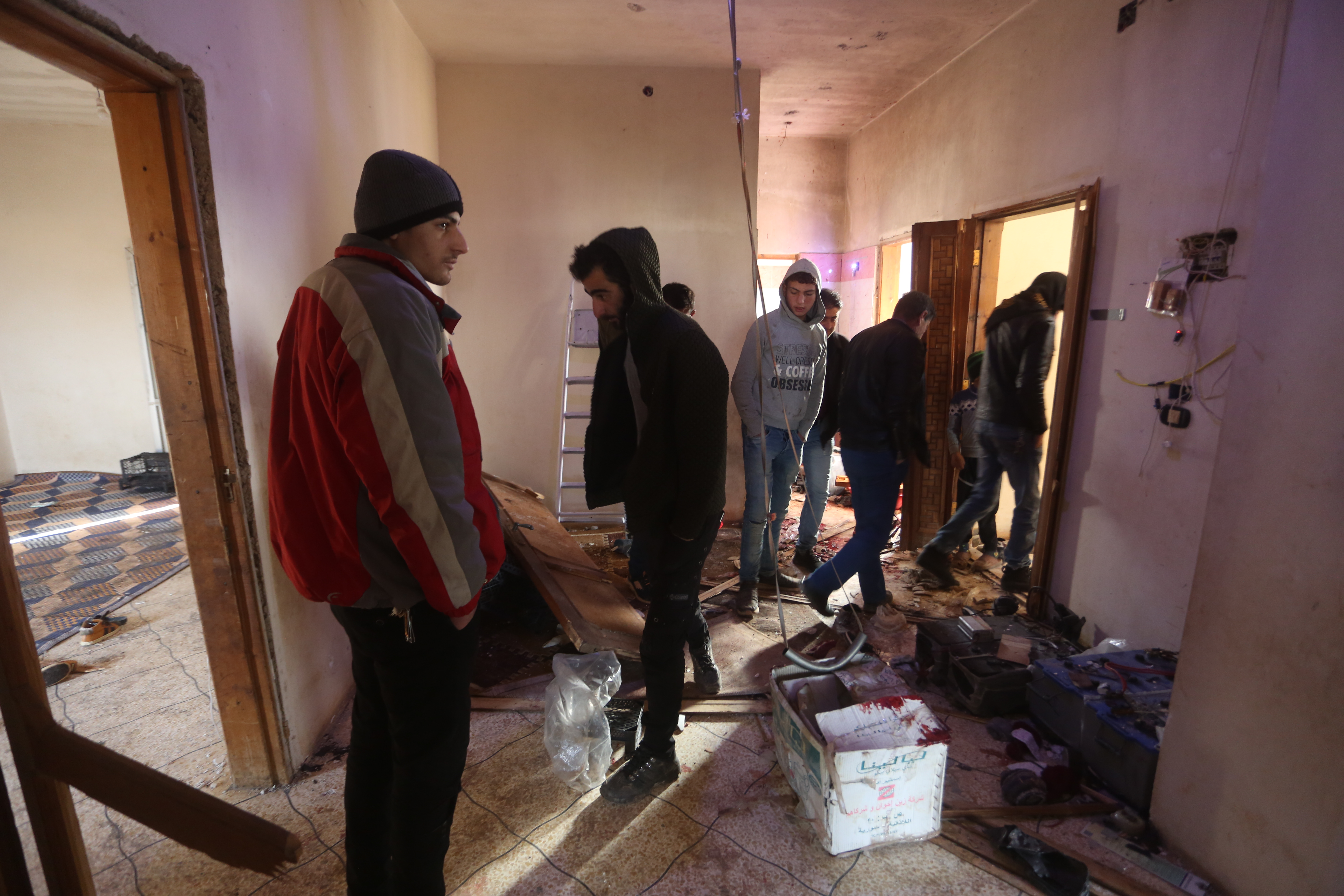 Coalition raid in Idlib, Syria [Ali Haj Suleiman/Al Jazeera]