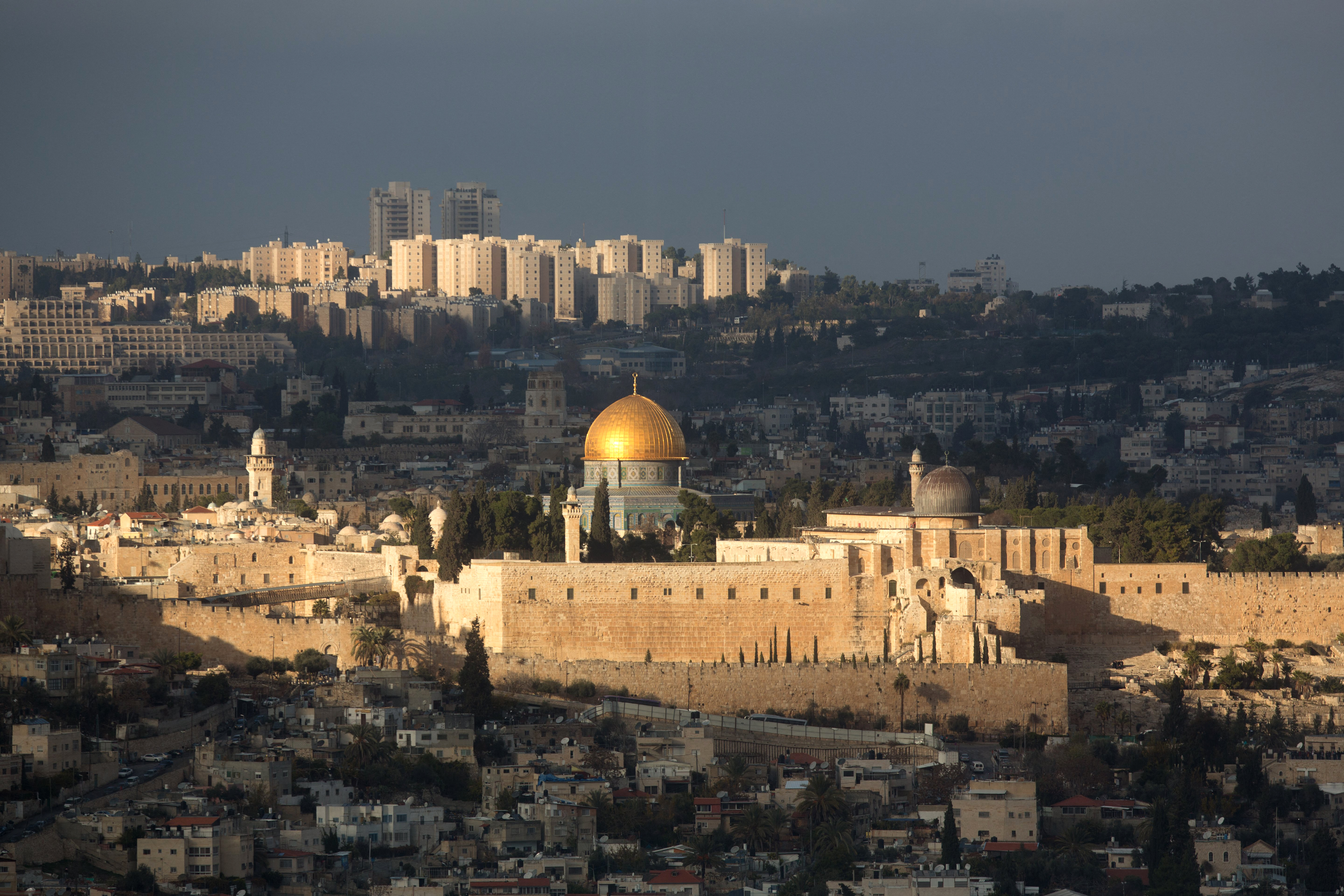 Dec 6, 2015 - Timeline: Raids, closures and restrictions on Al-Aqsa