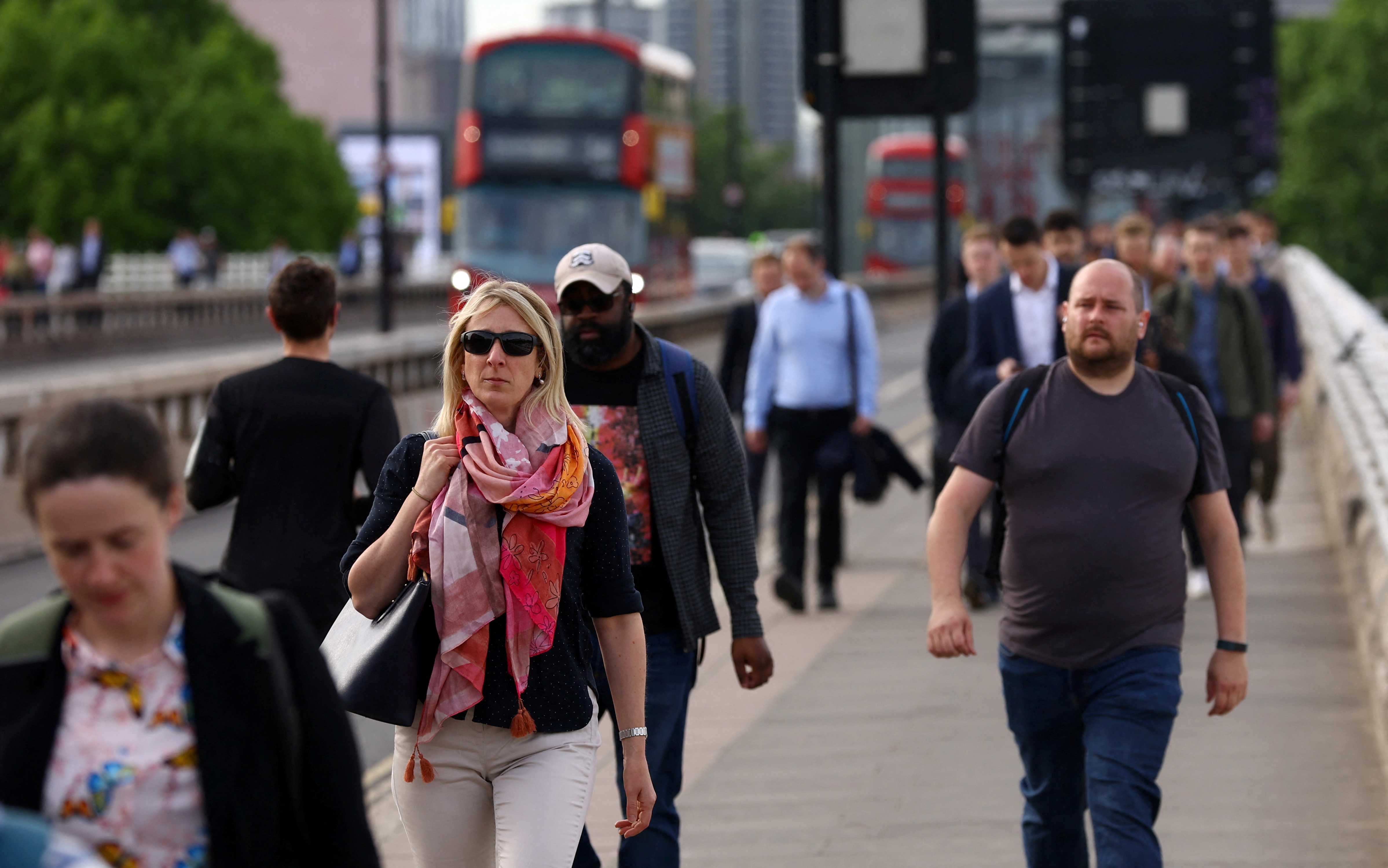 UK inflation rises to highest rate in 40 years