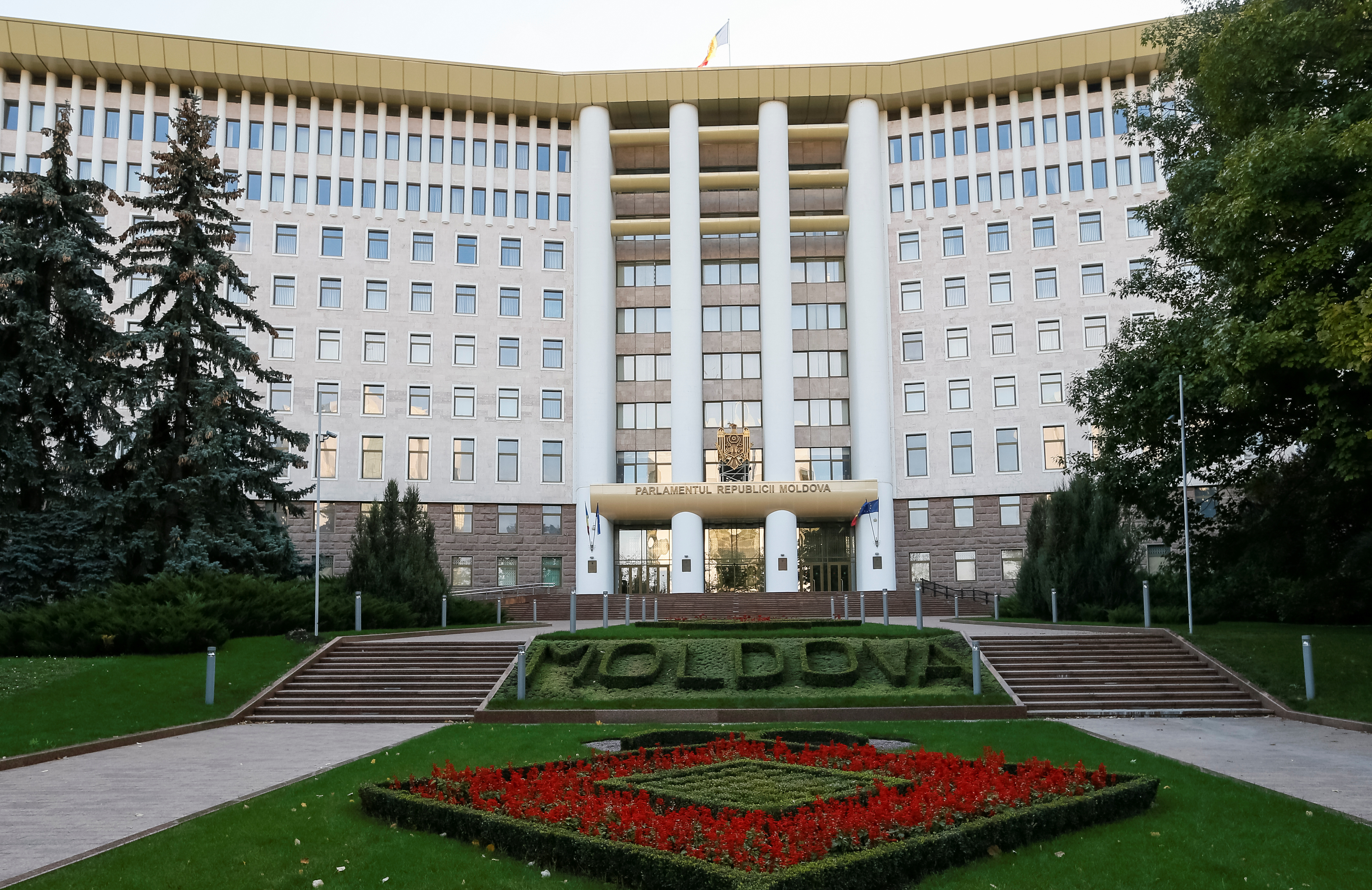 The Moldova's Parliament building is seen in central Chisinau, Moldova, October 9, 2016. REUTERS/Gleb Garanich