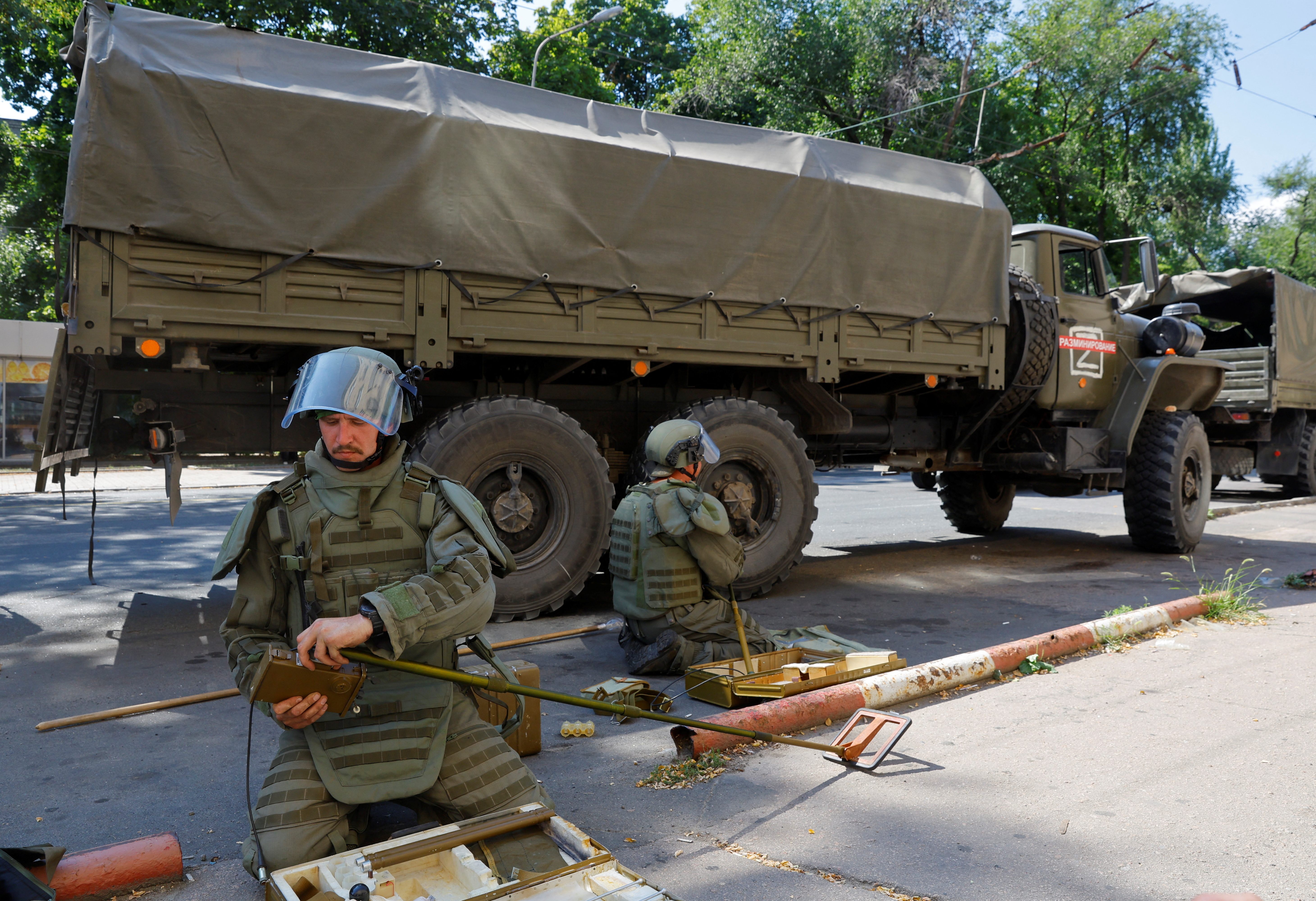 Combat engineers of pro-Russian troops demine explosives in Donetsk