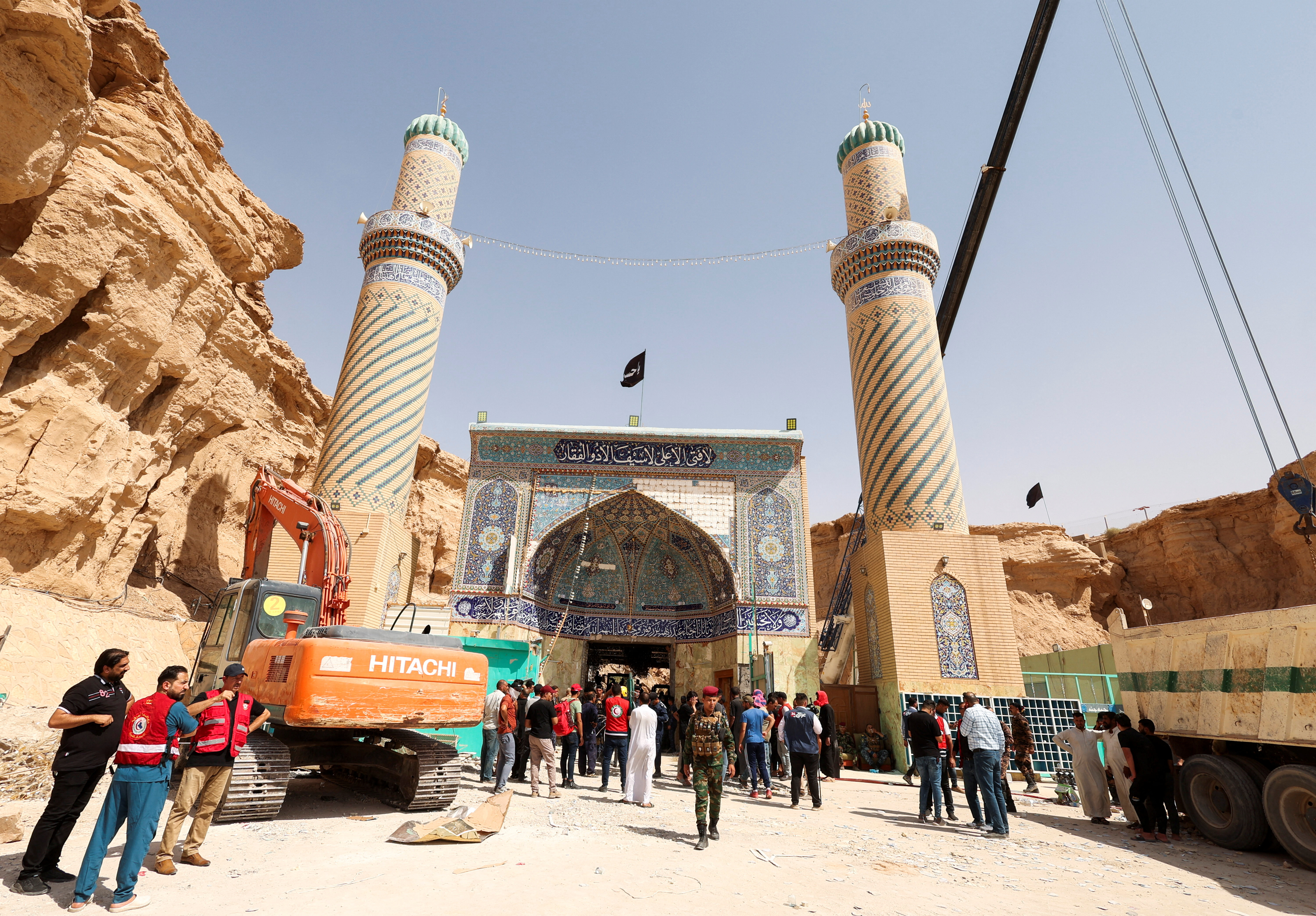 Iraqi rescue workers