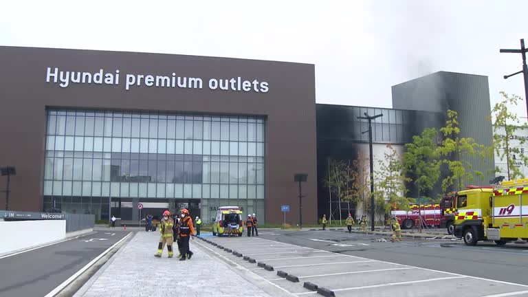Fire at an outlet mall in Daejong, South Korea