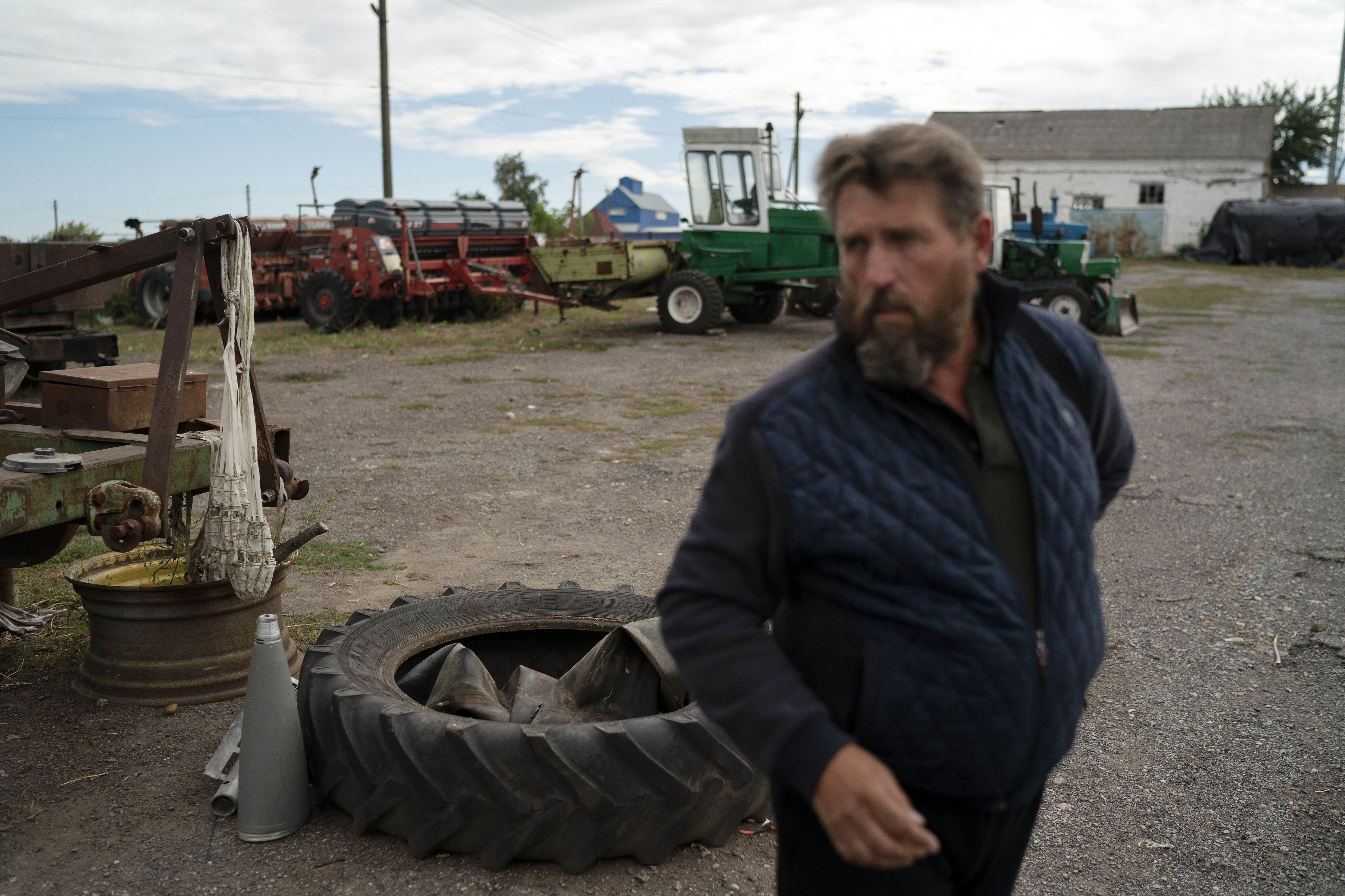 Russia Ukraine War Frontline Farming