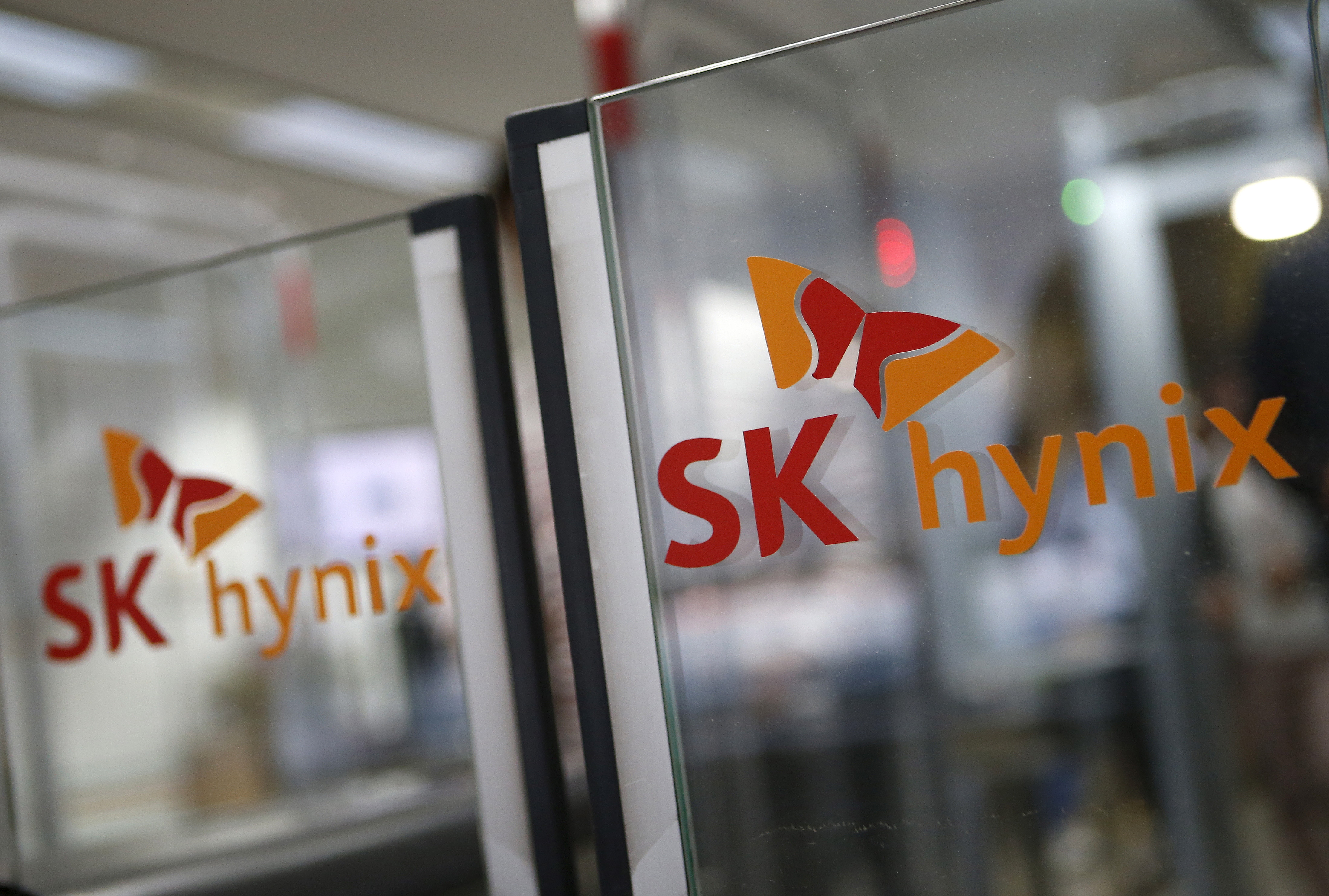 SK Hynix logo on glass