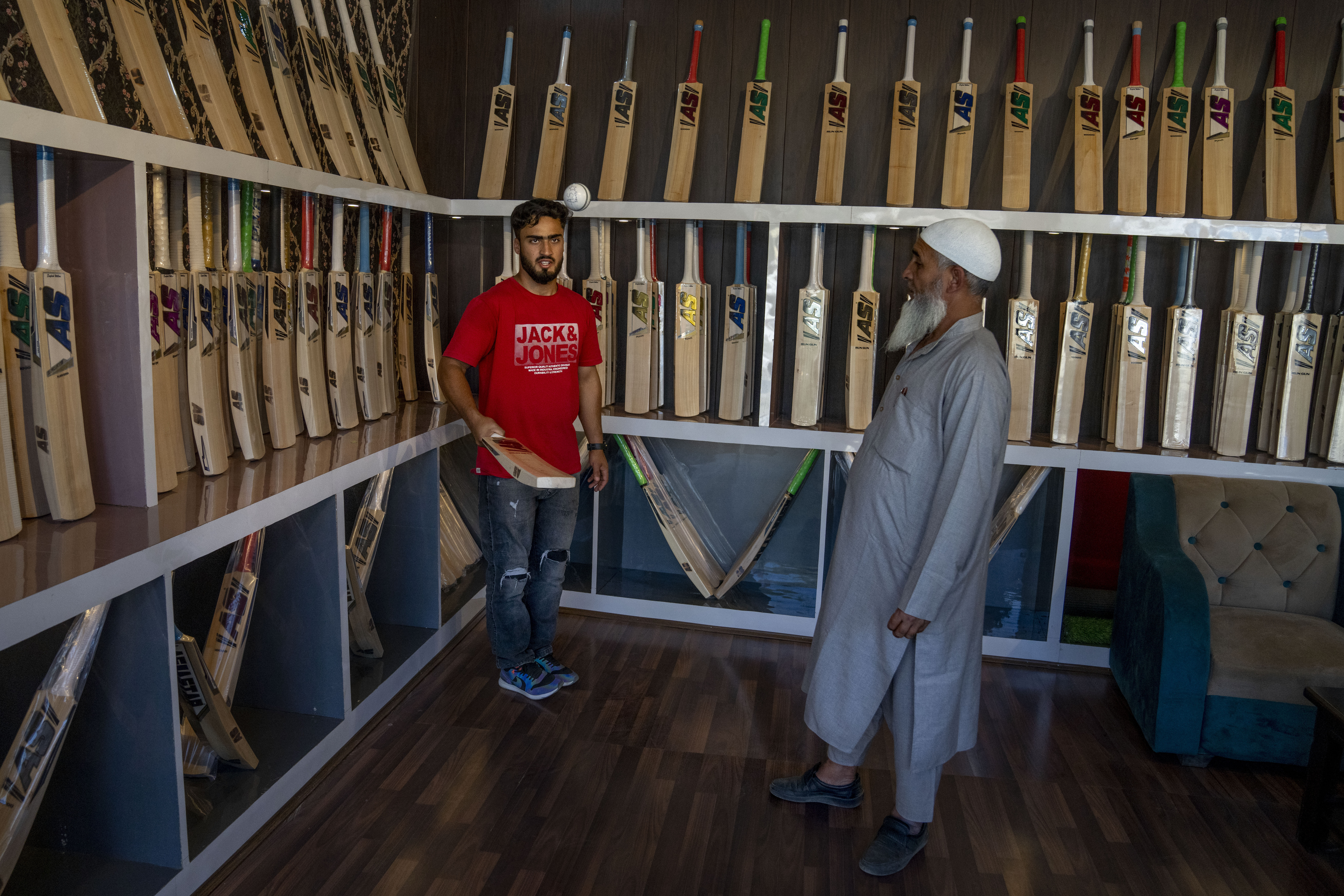 Kashmir Cricket Bats