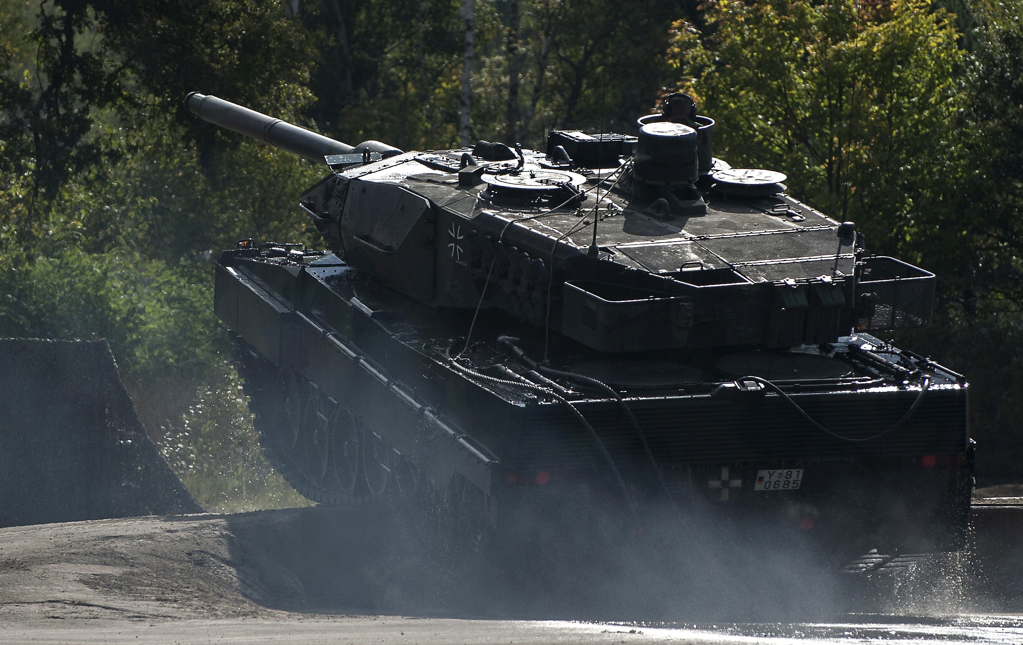 A Leopard 2 tank