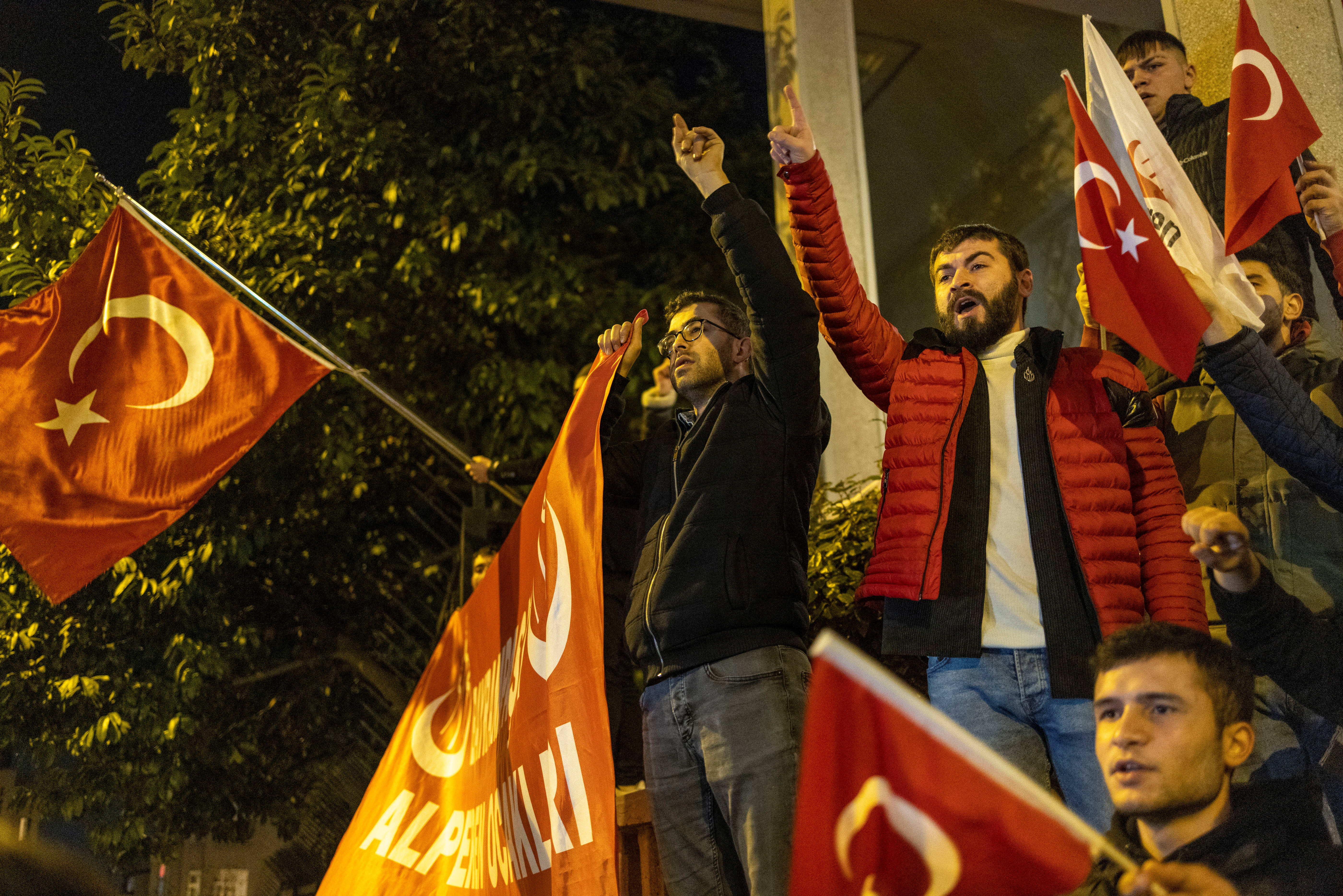 Protesters demonstrate in front of the Consulate General of Sweden after Rasmus Paludan, leader of Danish far-right political party Hard Line and who also has Swedish citizenship burned a copy of the Koran near the Turkish Embassy in Stockholm, in Istanbul, Turkey, January 21, 2023. REUTERS/Umit Bektas