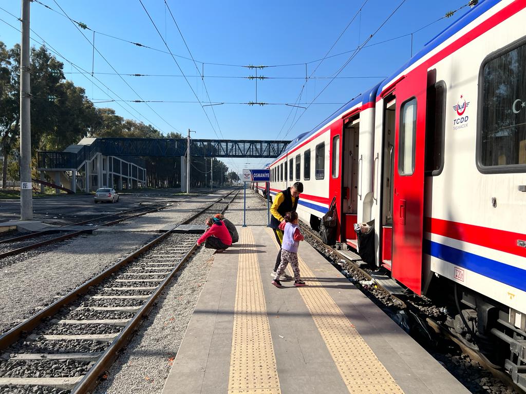Osmaniye train station