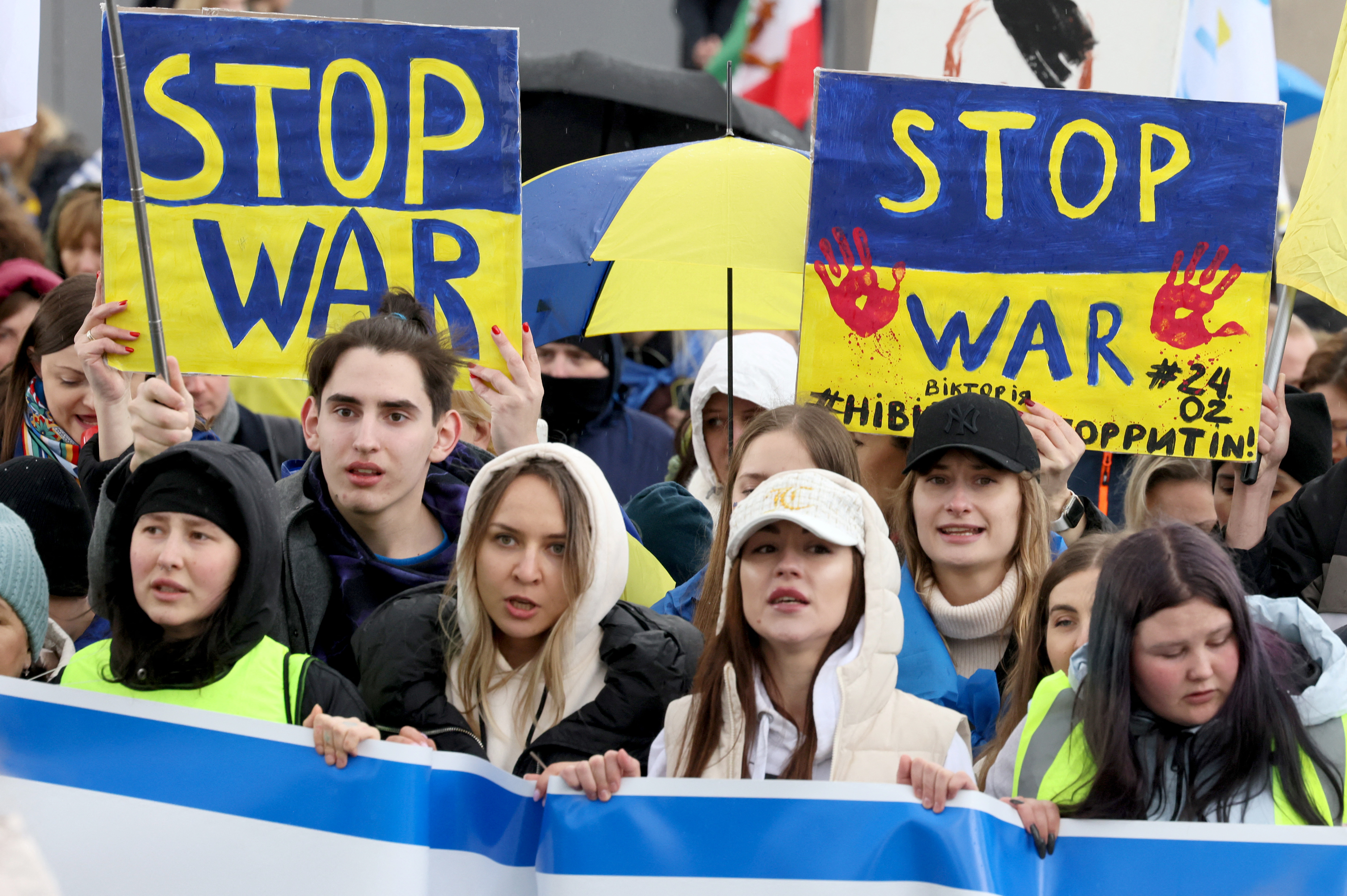 People gather to show their support for Ukraine, on the first anniversary of the Russian invasion, in Brussels, Belgium February 25, 2023. REUTERS/Yves Herman