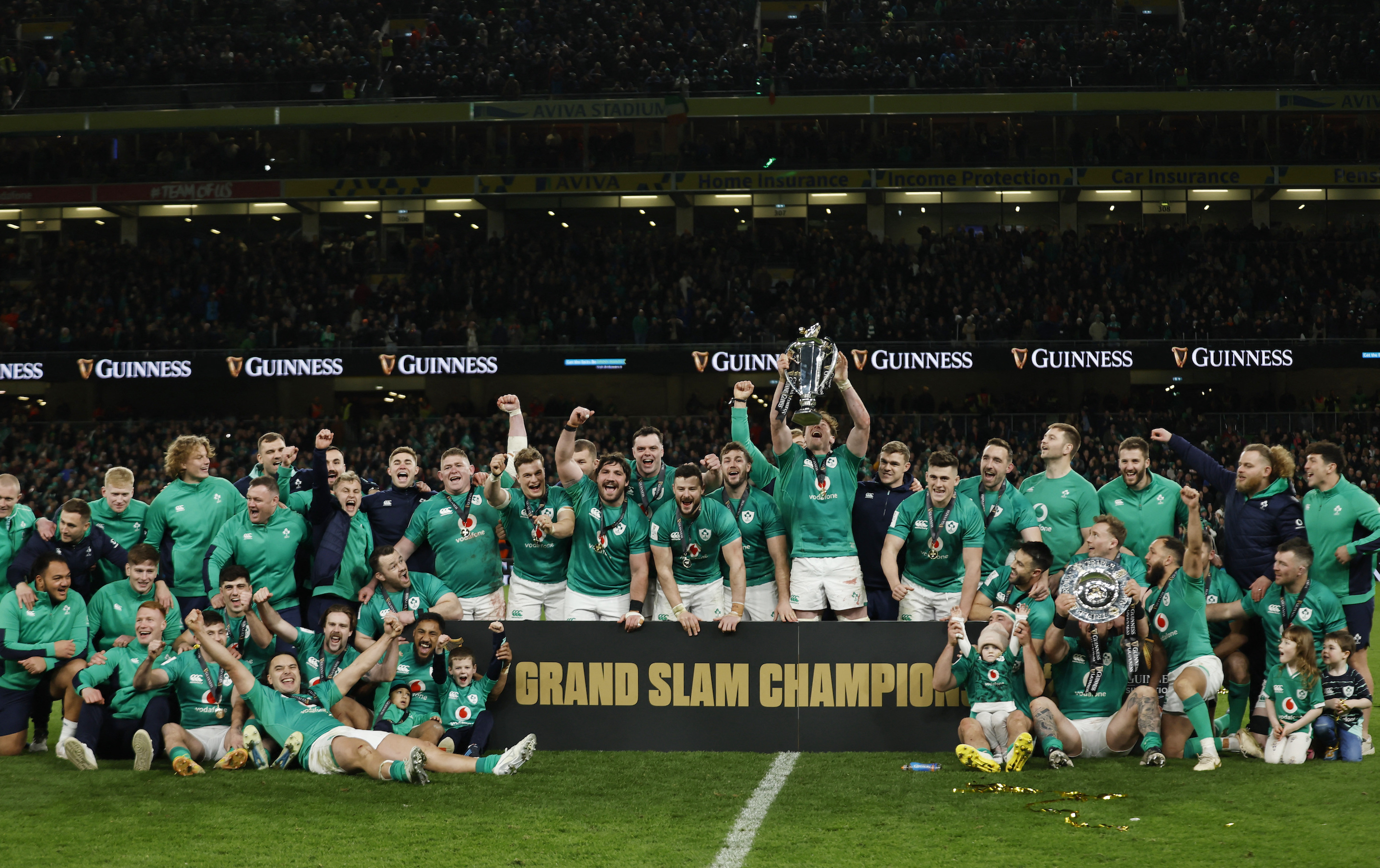 Ireland players celebrate winning the Six Nations Championship