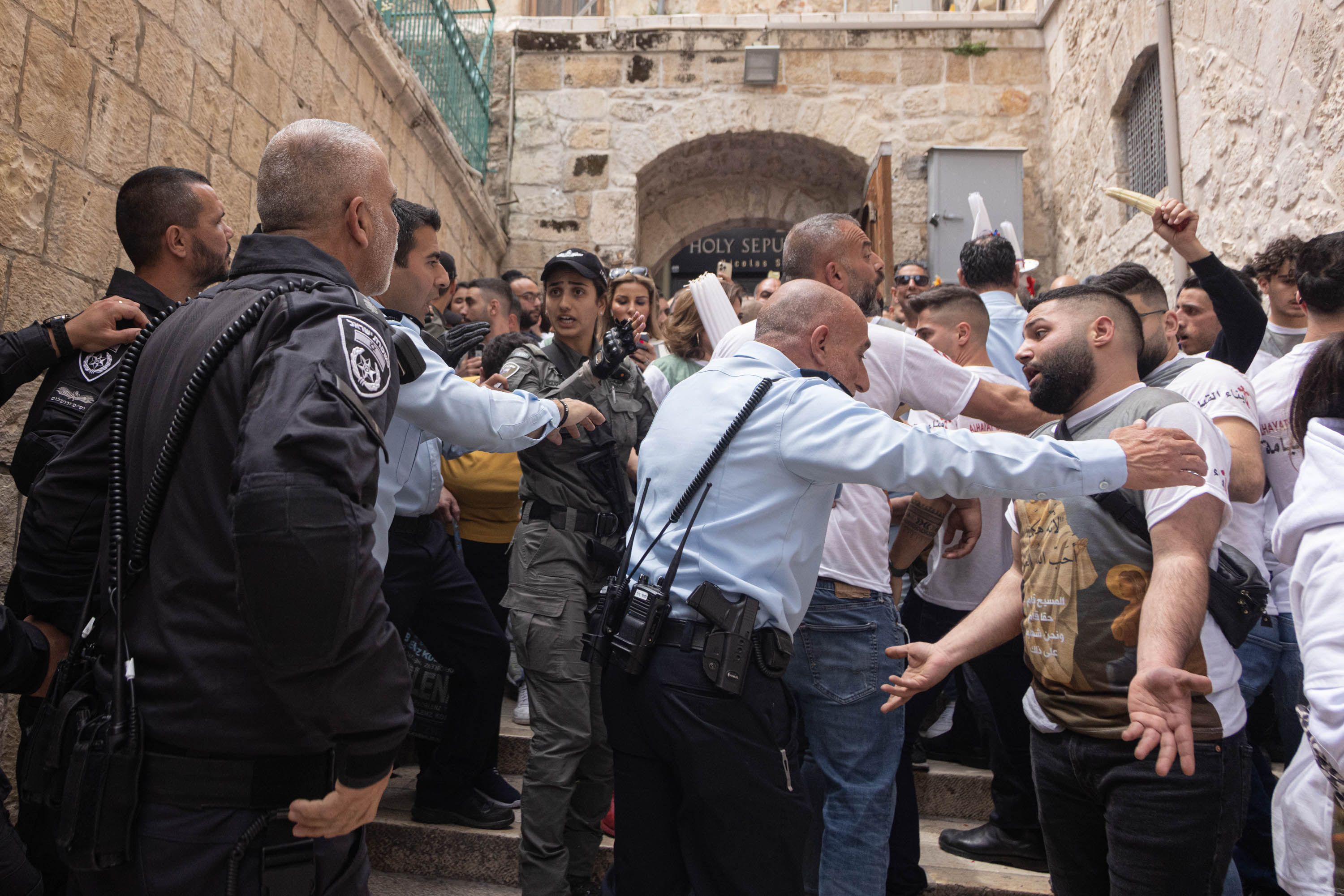 Christians being prevented from reaching the Church of the Holy Sepulchre during the Sabbath of Light in Jerusalem