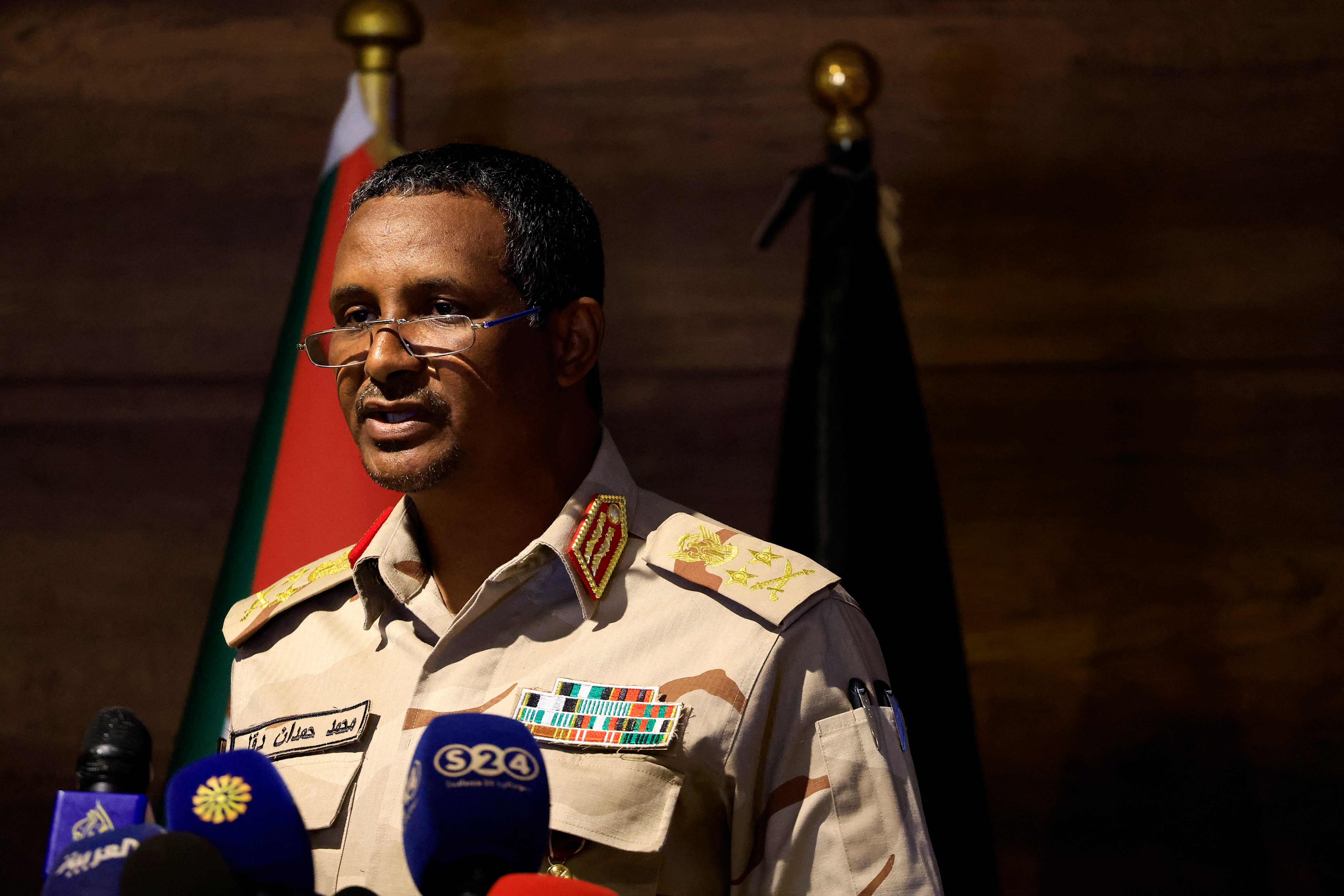 Deputy head of Sudan's sovereign council General Mohamed Hamdan Dagalo speaks during a press conference at Rapid Support Forces head quarter in Khartoum, Sudan February 19, 2023. REUTERS/Mohamed Nureldin Abdallah
